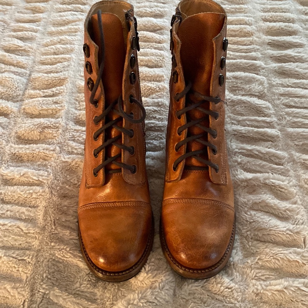 Bed Stu cobbler edition boots. Size 8.5